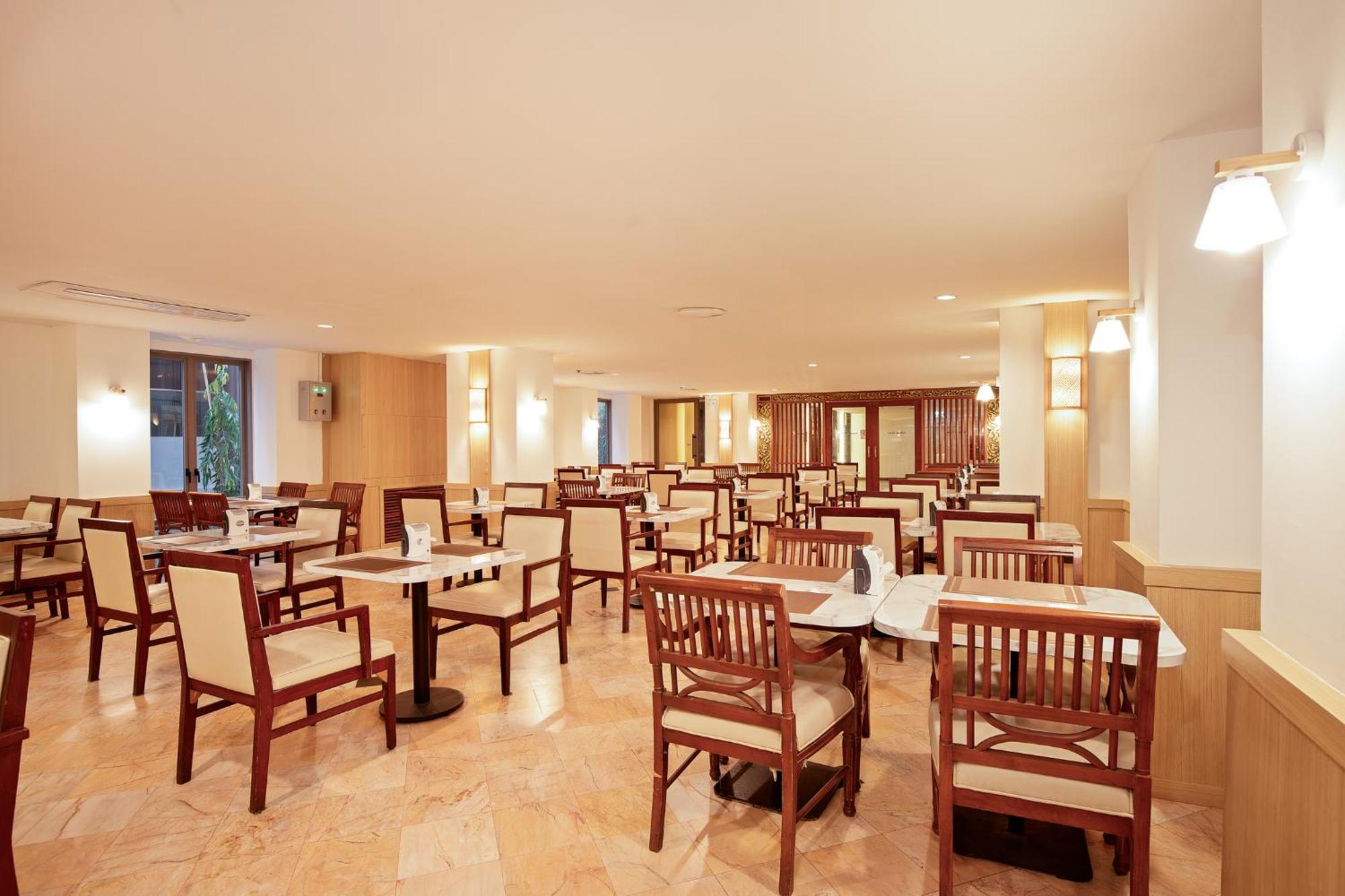 Jomtien Thani Hotel Extérieur photo