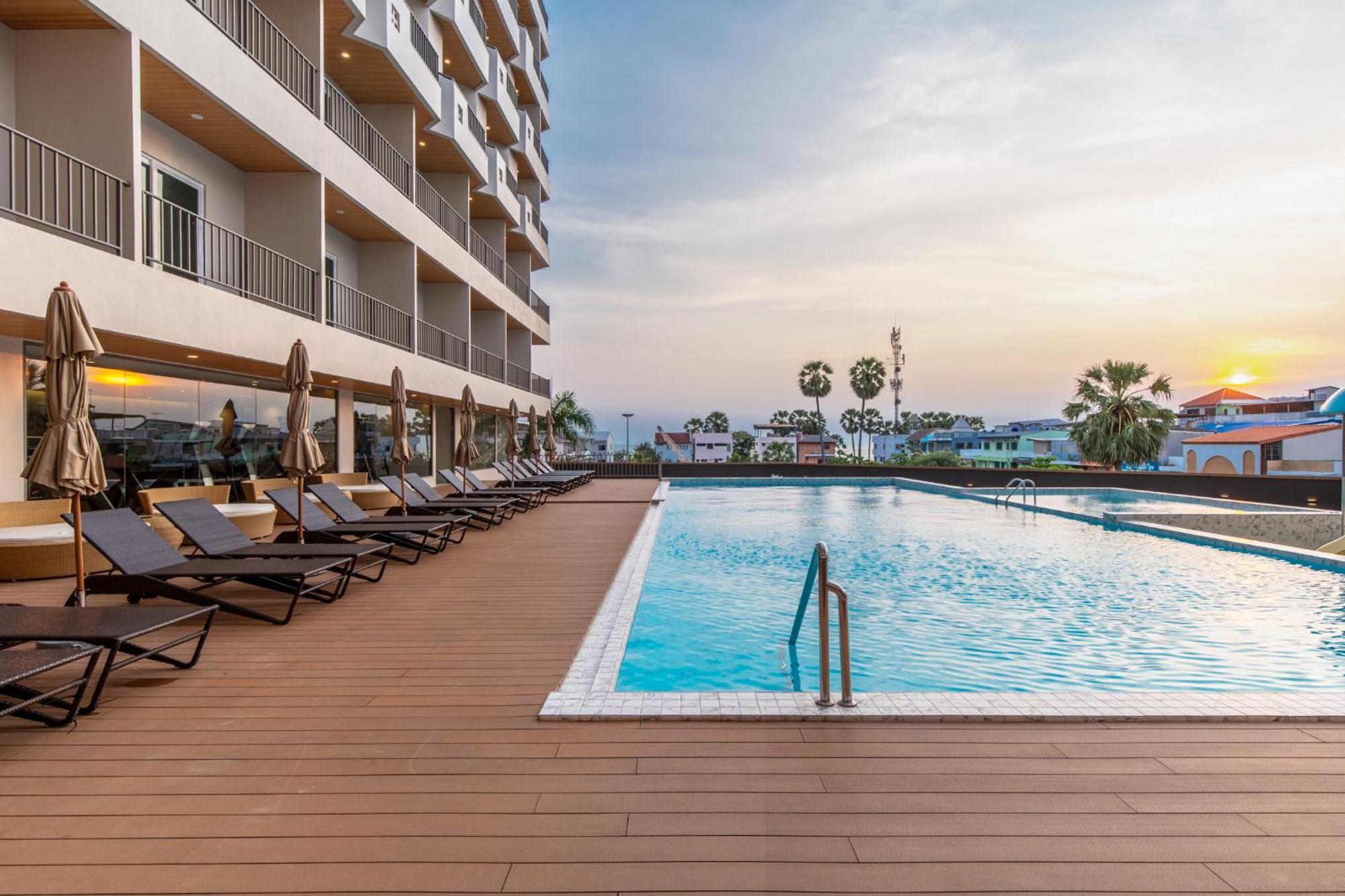Jomtien Thani Hotel Extérieur photo