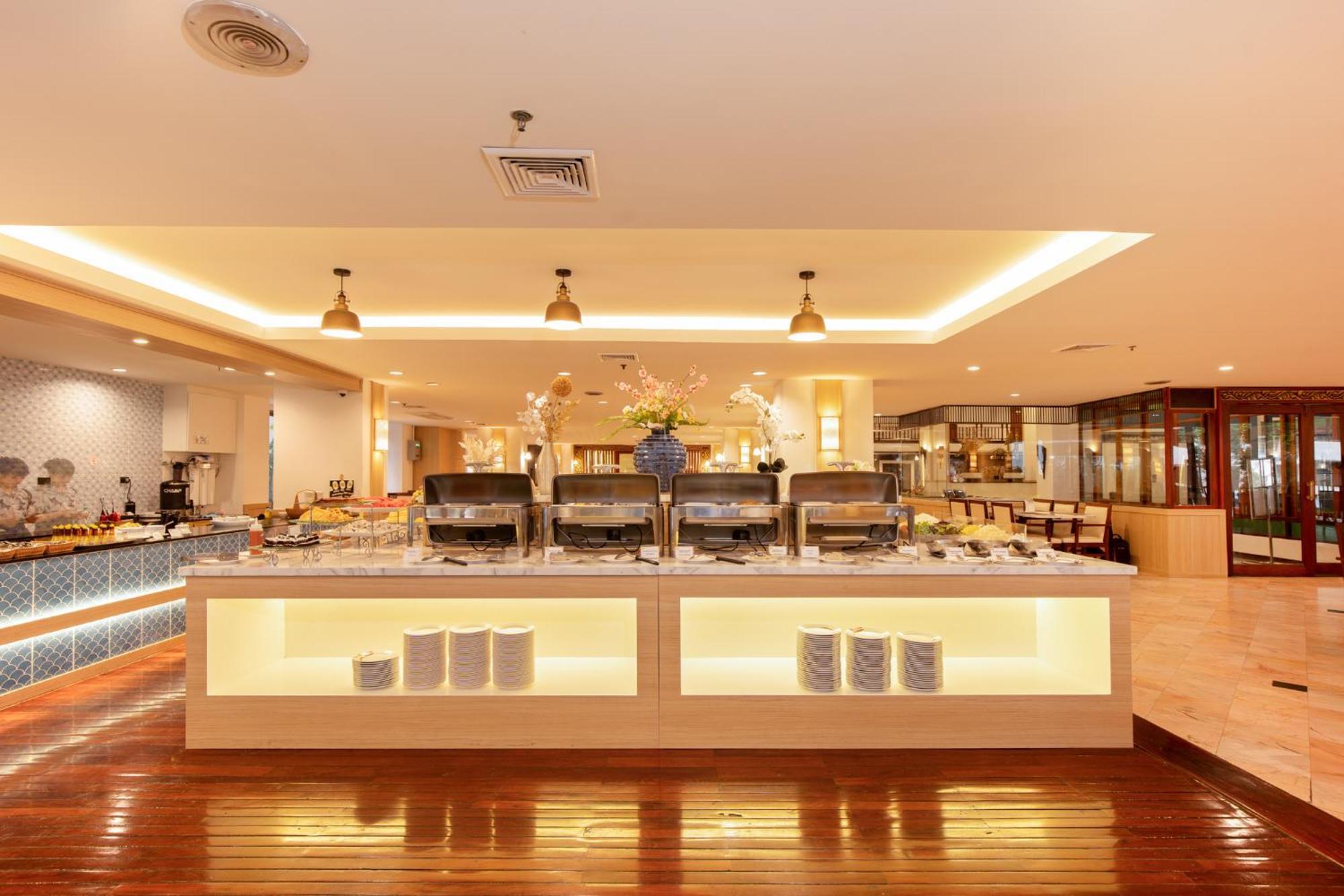 Jomtien Thani Hotel Extérieur photo